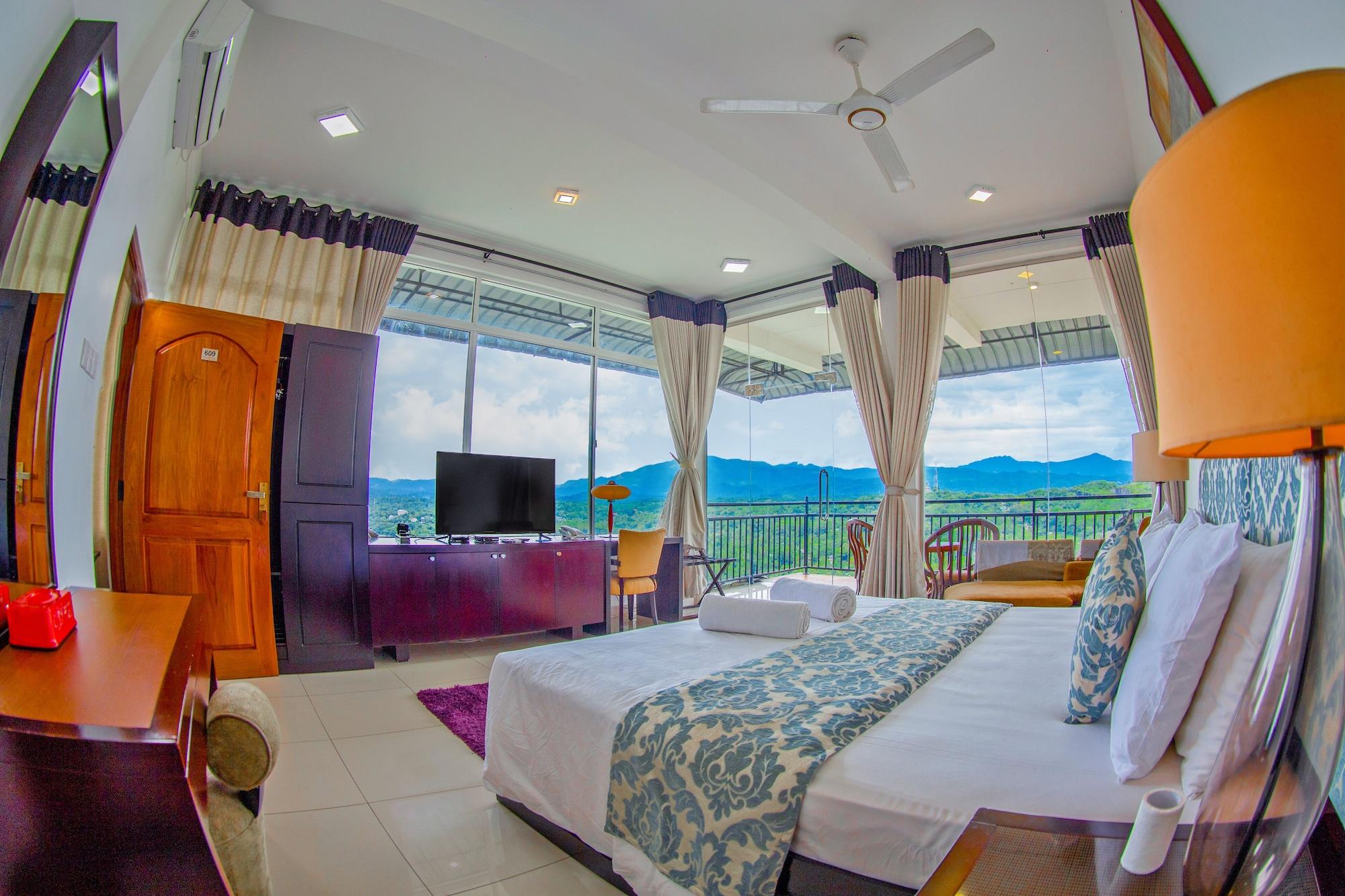 Romance Hills Hotel Канди Екстериор снимка